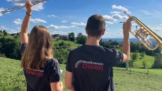 Herzlichen Glück­wunsch zur bestan­denen D2-Prüfung