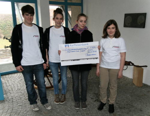 Scheckübergabe Kinderkleiderbasar 2012