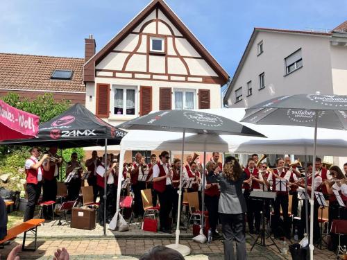 Backhaus-Hock in E-Weiler am 20. Juli 2025